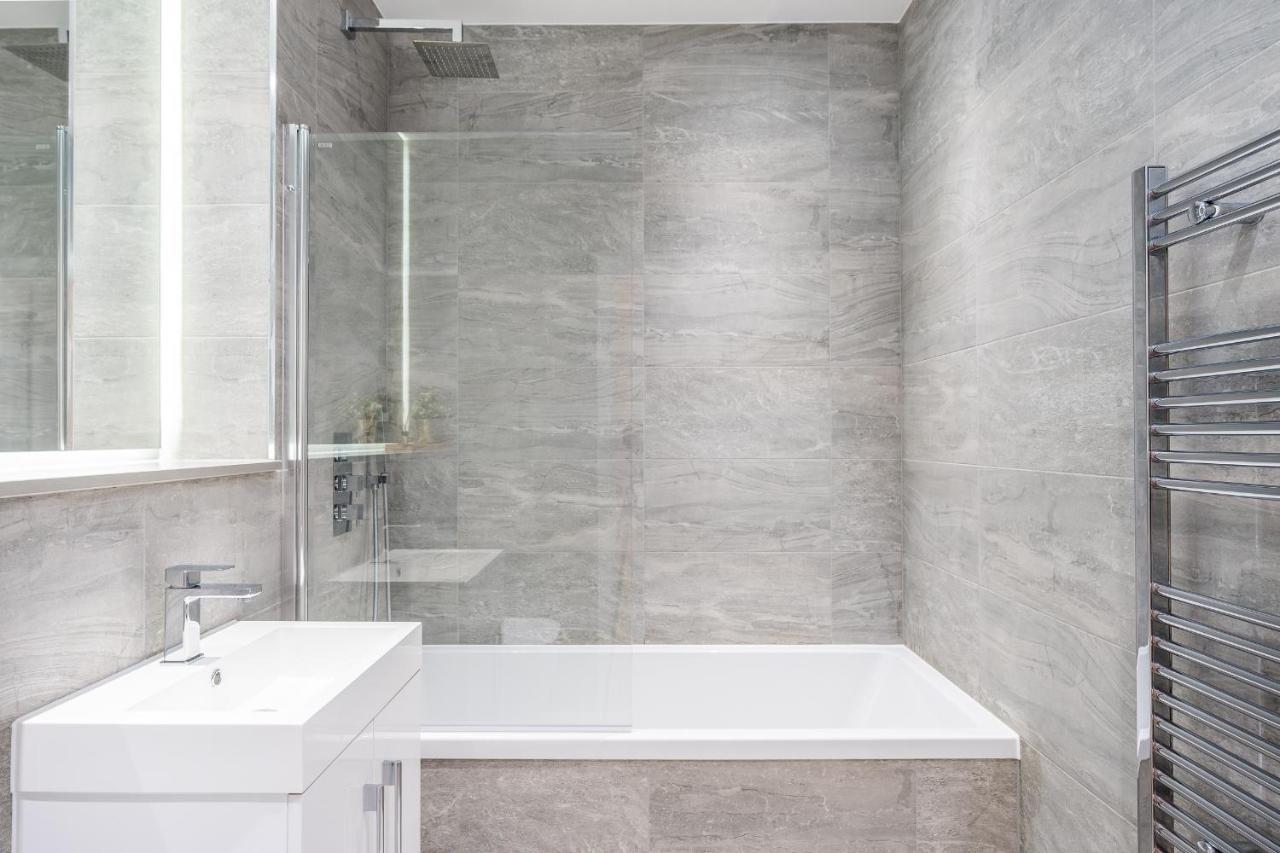 St Albans 2 Bed Luxury City Apartment, 5 Mins Walk To Train & Allocated Parking Eksteriør bilde