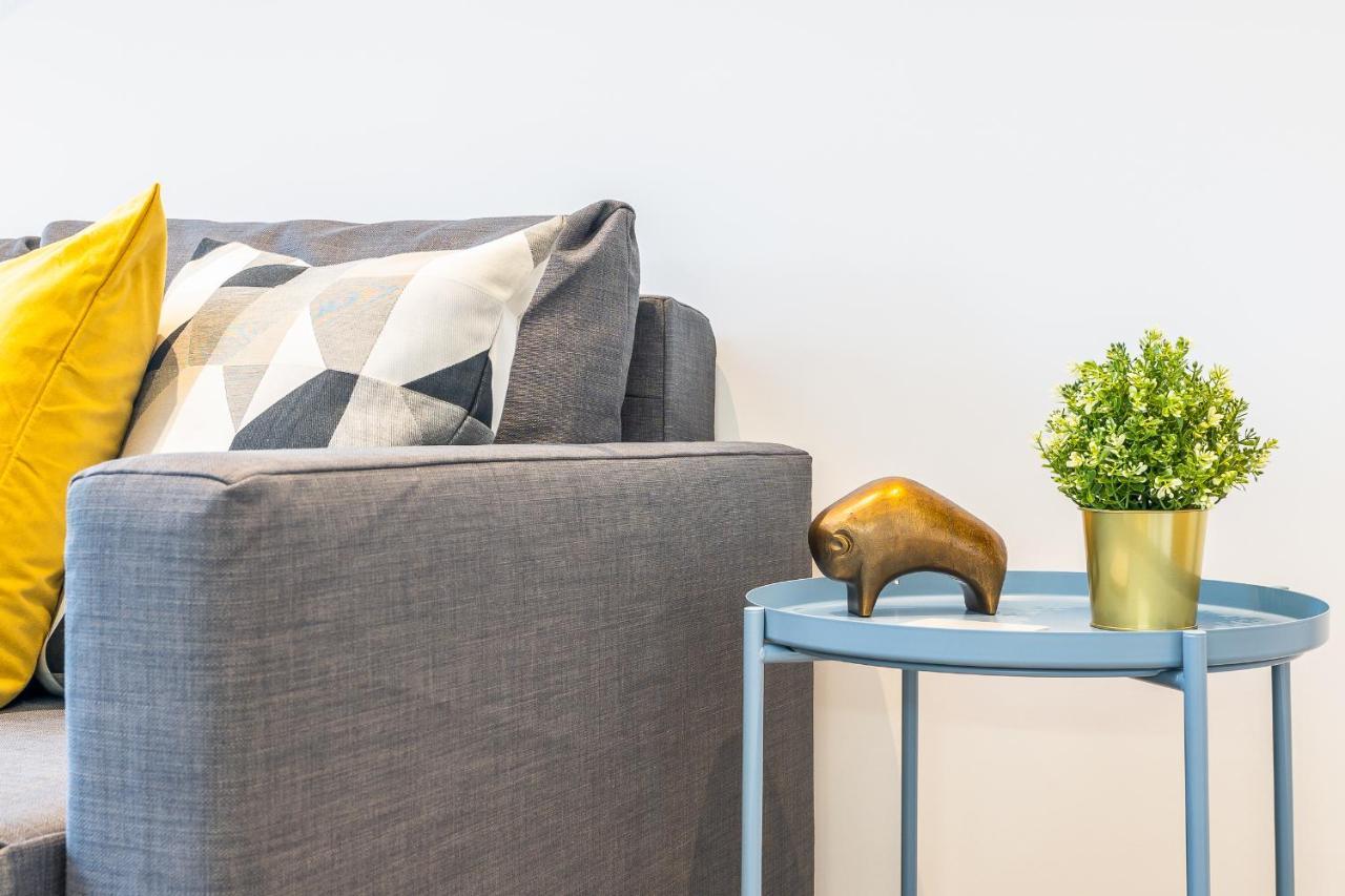 St Albans 2 Bed Luxury City Apartment, 5 Mins Walk To Train & Allocated Parking Eksteriør bilde