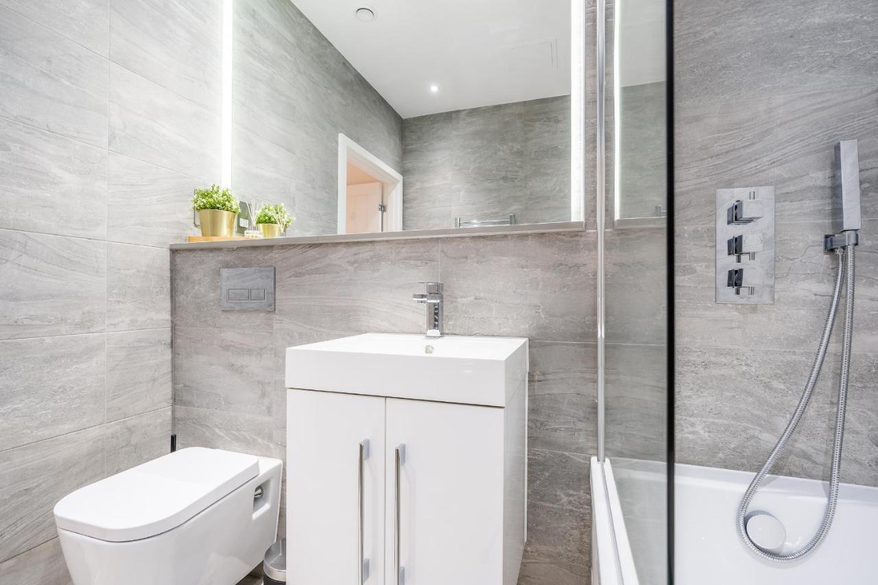 St Albans 2 Bed Luxury City Apartment, 5 Mins Walk To Train & Allocated Parking Eksteriør bilde
